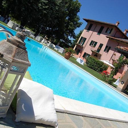 Torre Dei Frati Bed & Breakfast Fossano Exteriör bild